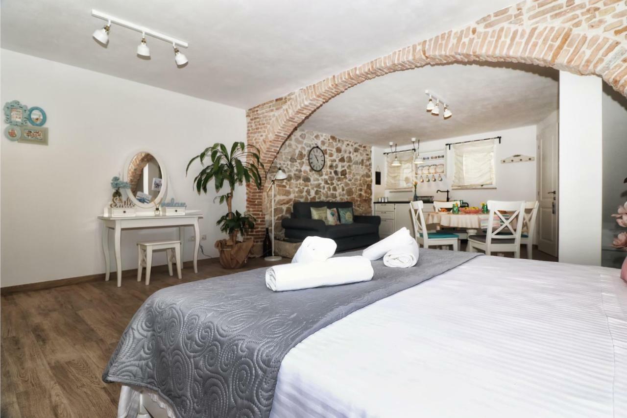 Cozy Apartment Mari 罗维尼 外观 照片