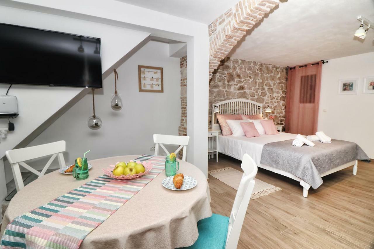 Cozy Apartment Mari 罗维尼 外观 照片